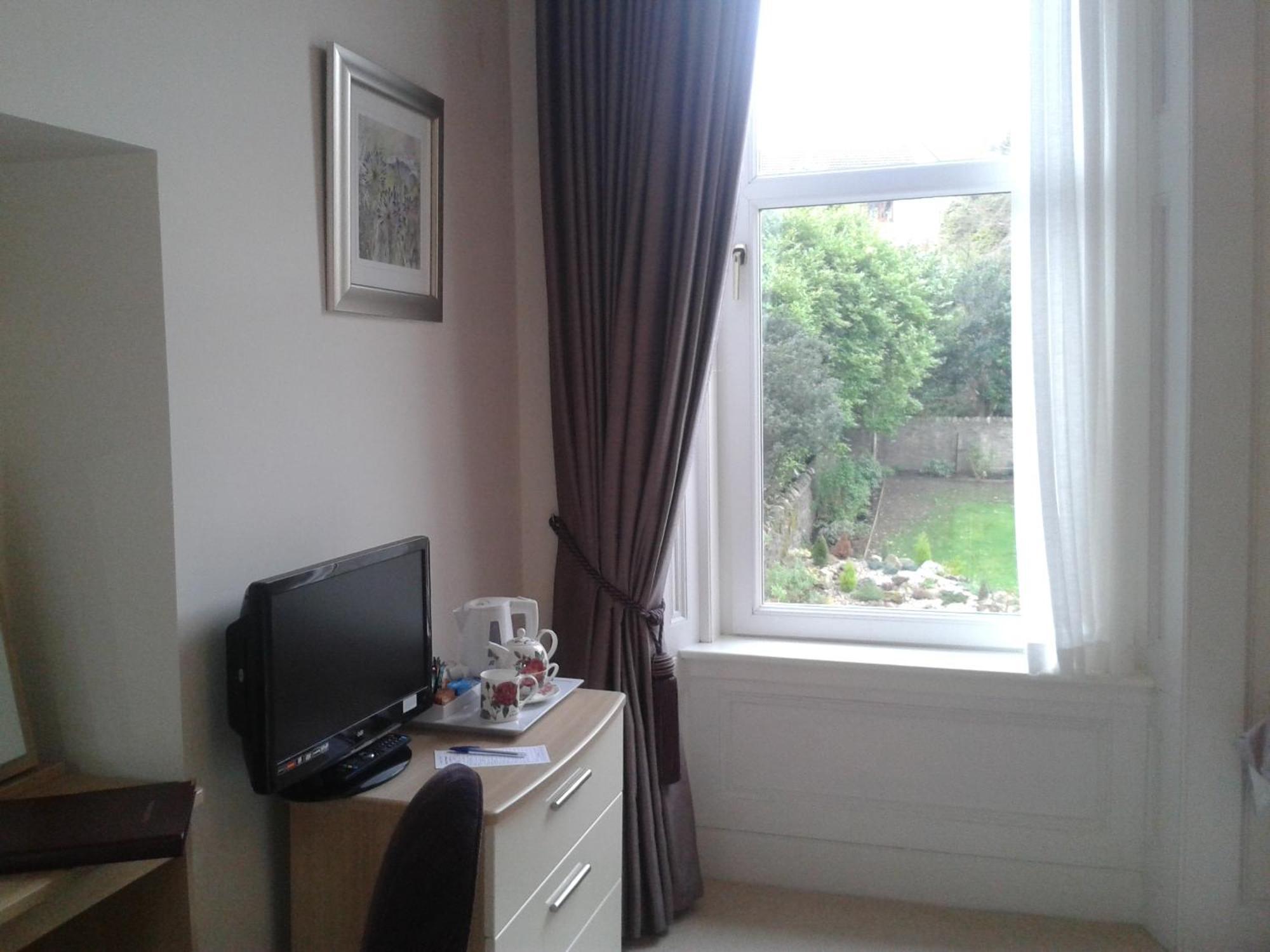 Douglas Park Guest House Kirn Δωμάτιο φωτογραφία